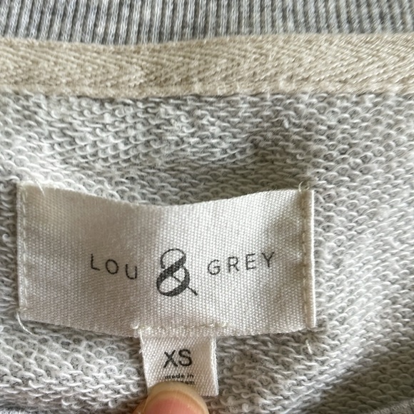 Lou and Grey Light Grey “Summer Love” Crewneck Sweatshirt - Size XS - Picture 6 of 7